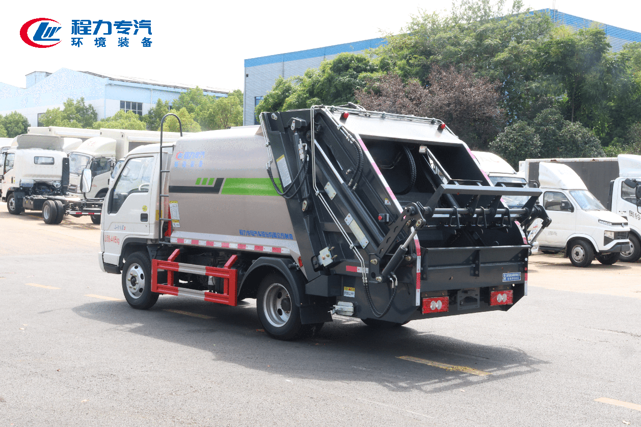 福田小卡之星3弧形箱體壓縮垃圾車